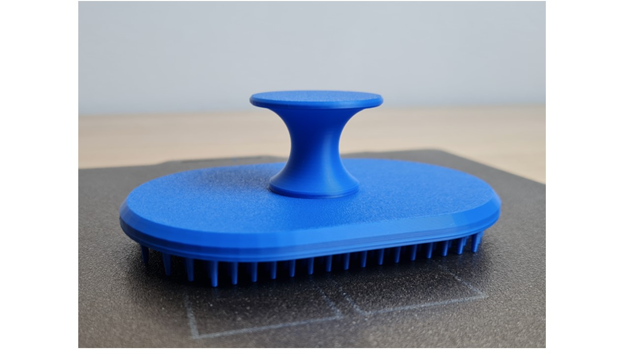 Pet grooming tool