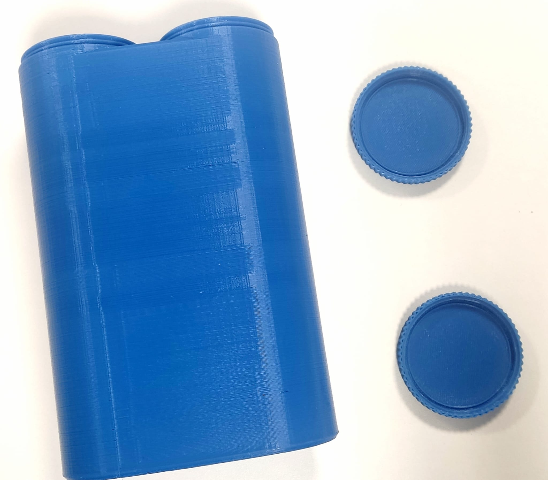 Double tube container