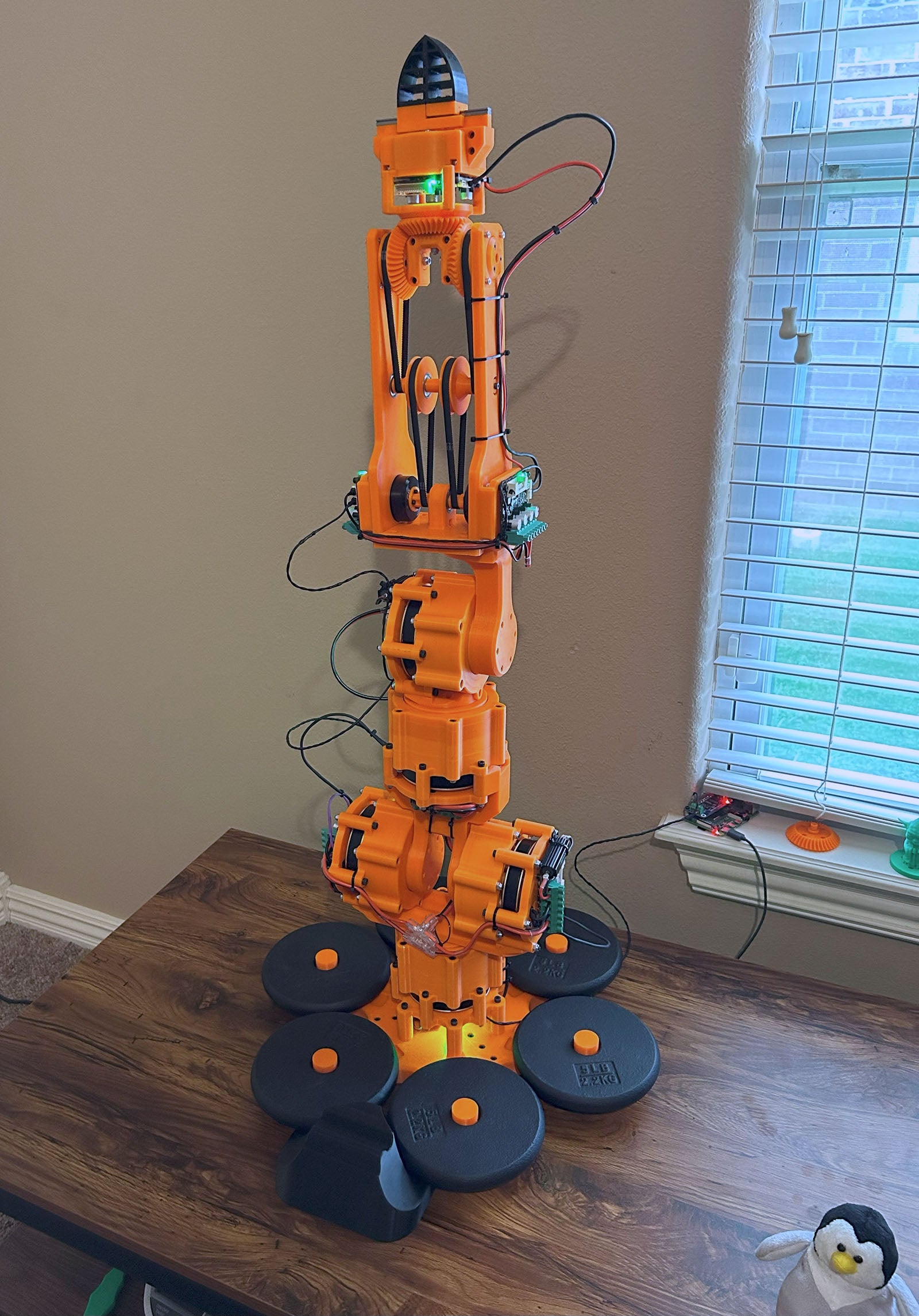 dARM - 6 DOF robot arm
