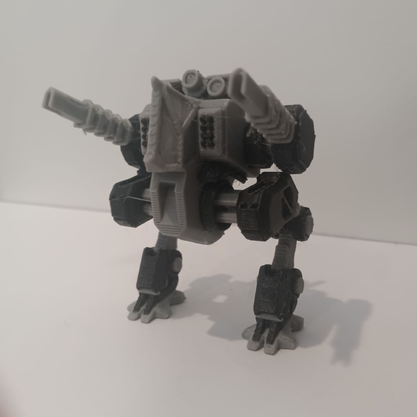 Q-17 Fighter Mech (Print In Place) Articulated