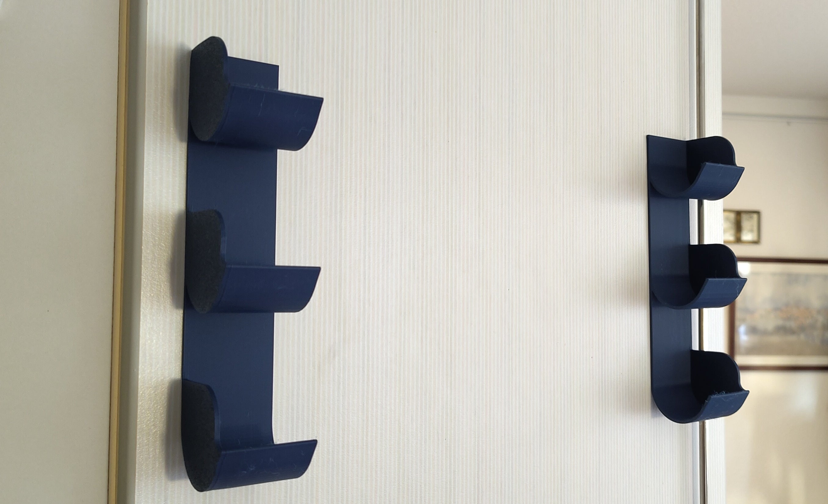 Kitchen roll holder