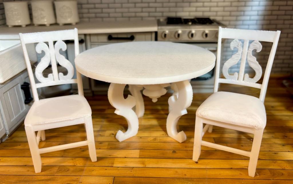 Dollhouse Scale 1:12 Kitchen Table and Chair