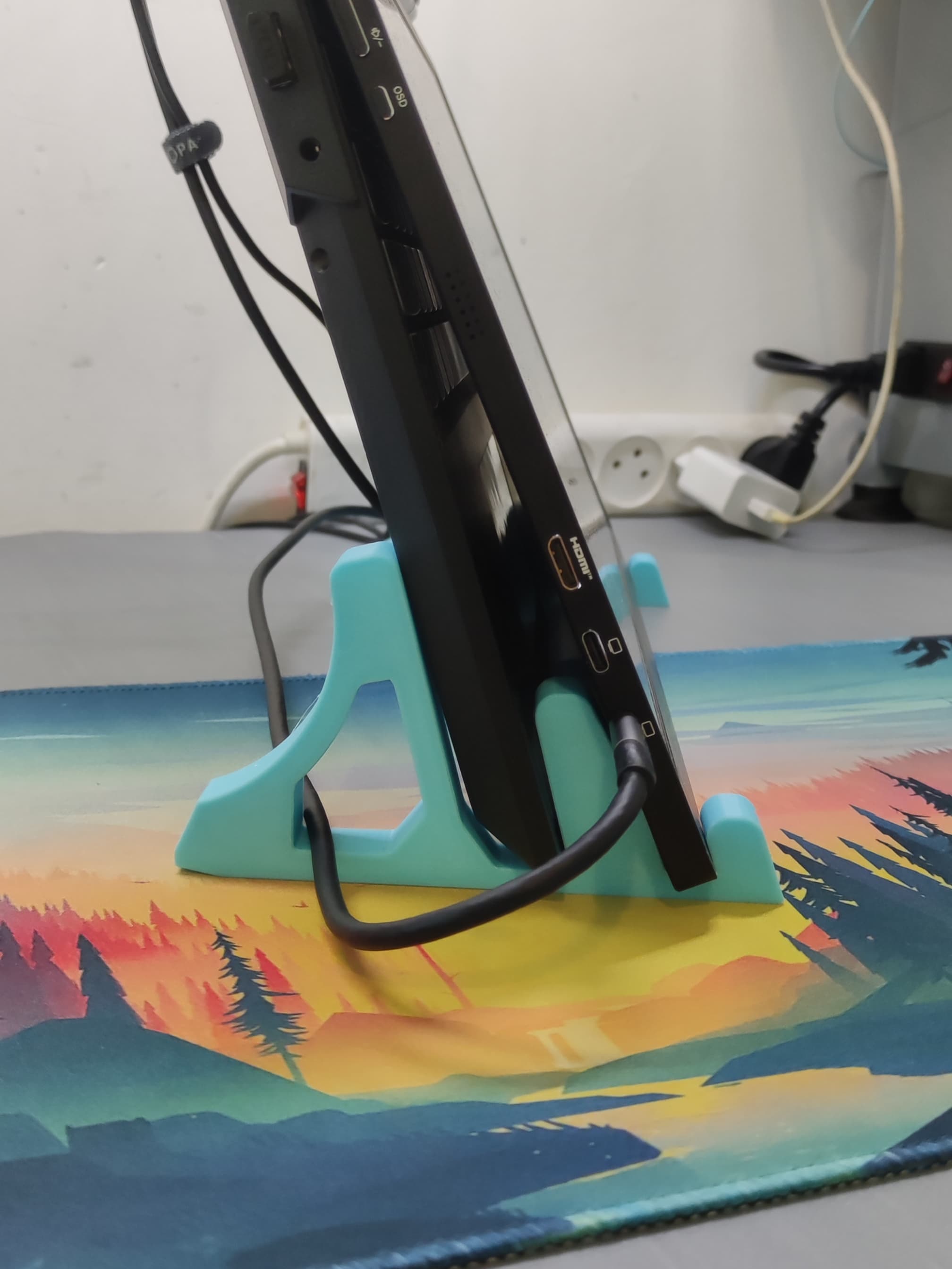 Laptop and portable-monitor vertical stand