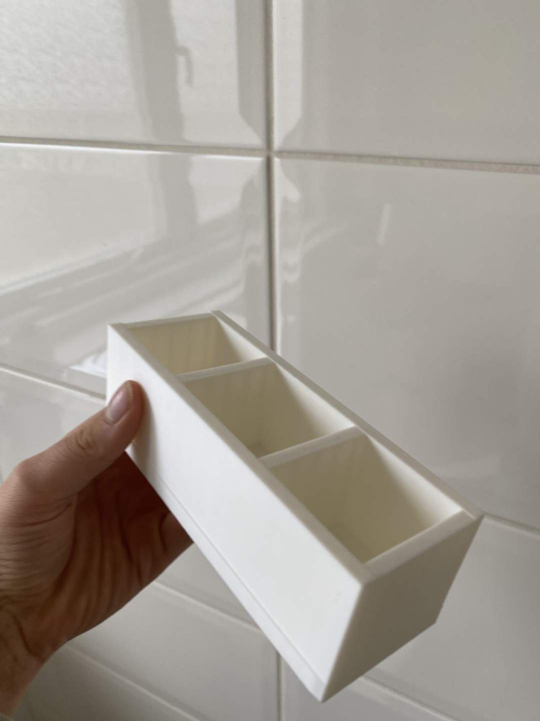 Toothbrush holder (print in place)