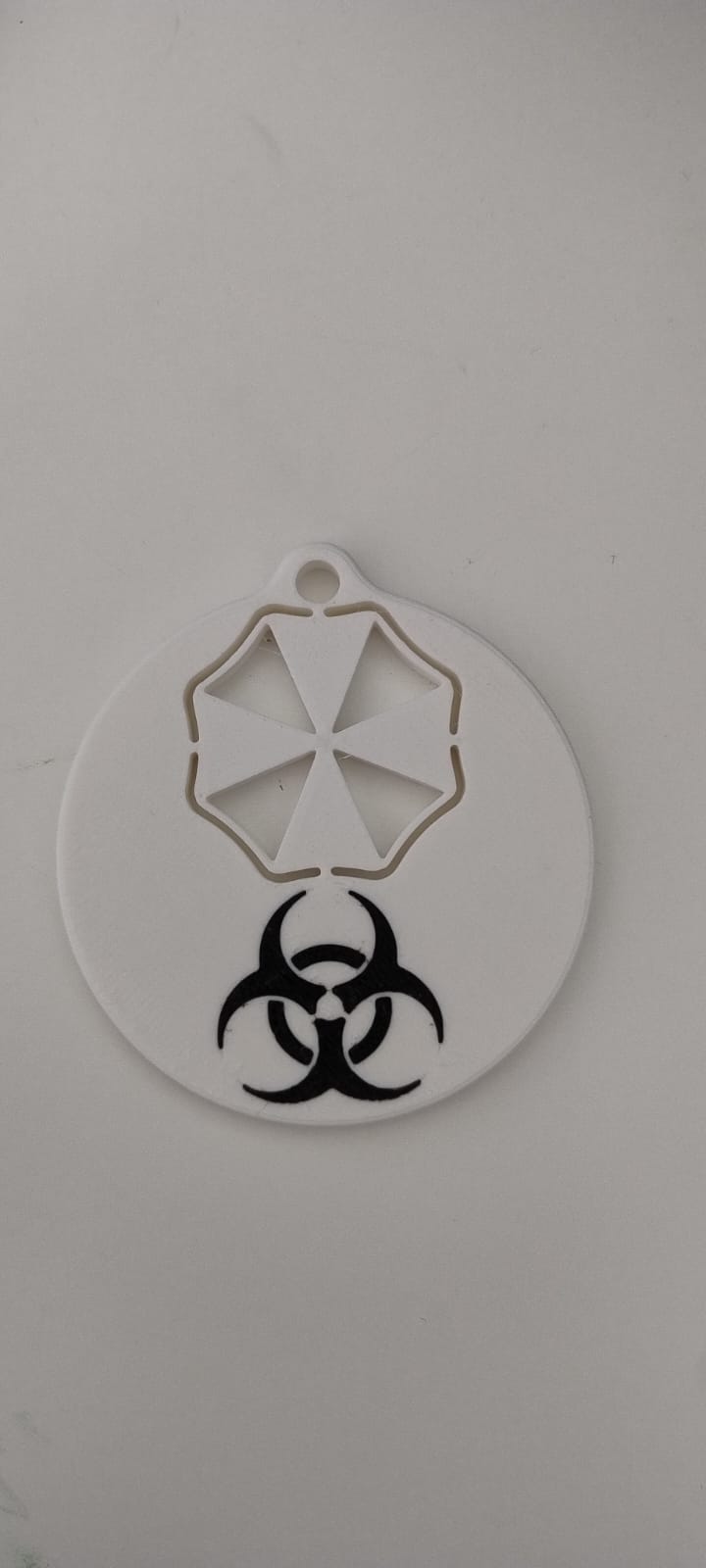 umbrella-resident evil (keychain)