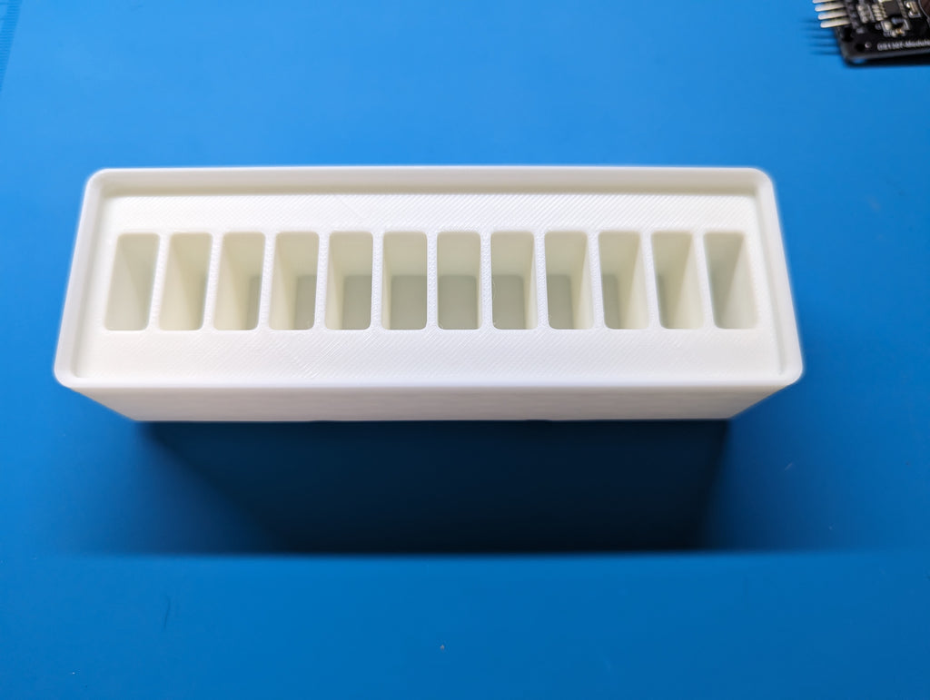 Gridfinity 1x3x4 Arduino Nano Storage NO LEGS