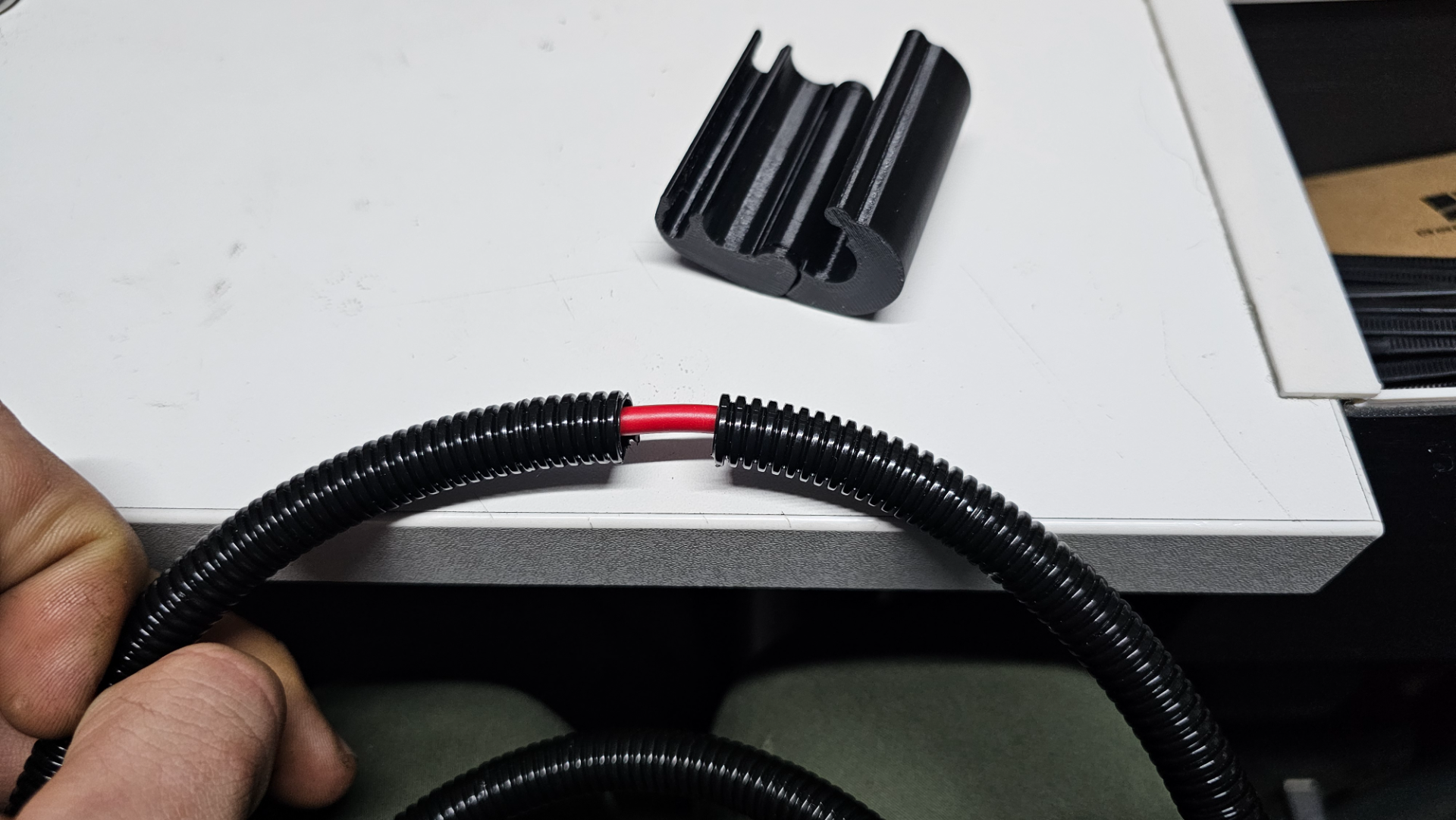 Quick-Snap Conduit Coupler | 12mm & 8mm