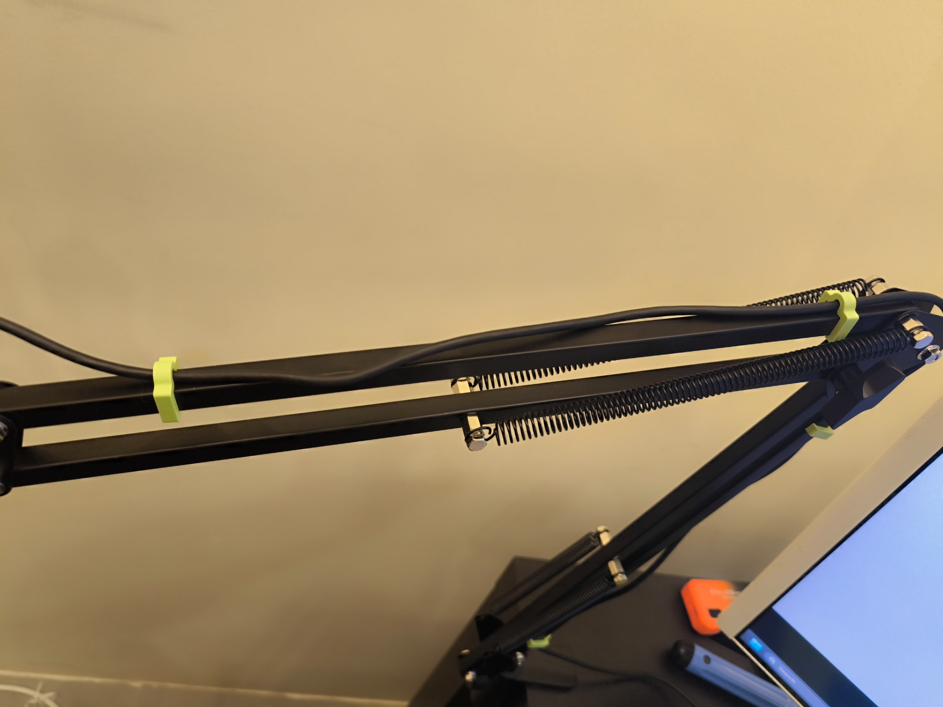 Clips for Fifine Microphone Stand