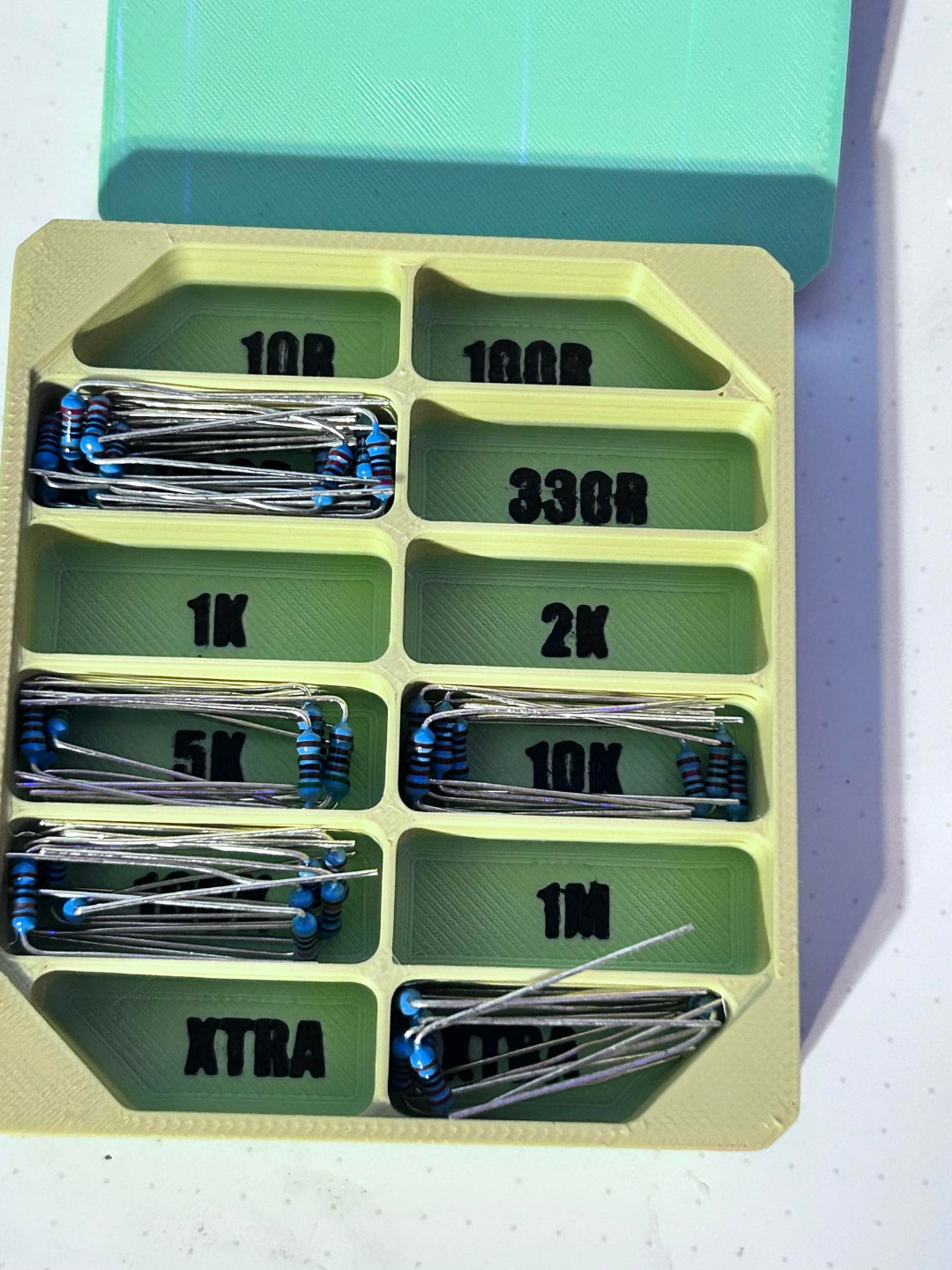 ARDUINO RESISTOR STORAGE WITH MAGNETS