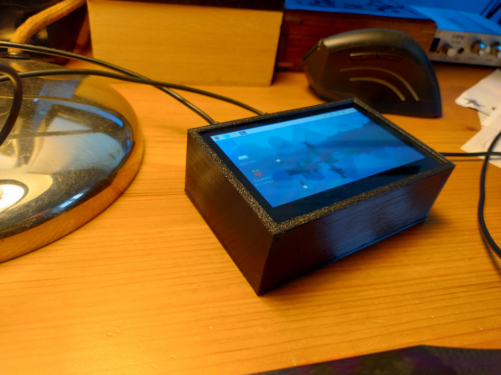 Raspberry Pi 4 Case with Heatsink, Fan & 4.3'' DSI