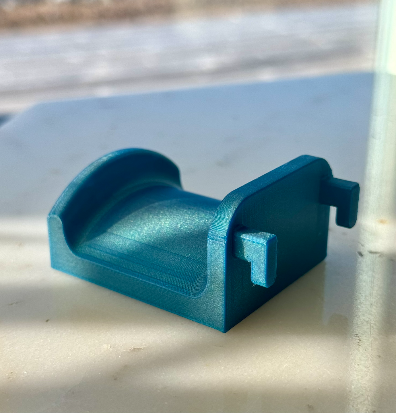 Apple AirPod Max holder for IKEA Skadis