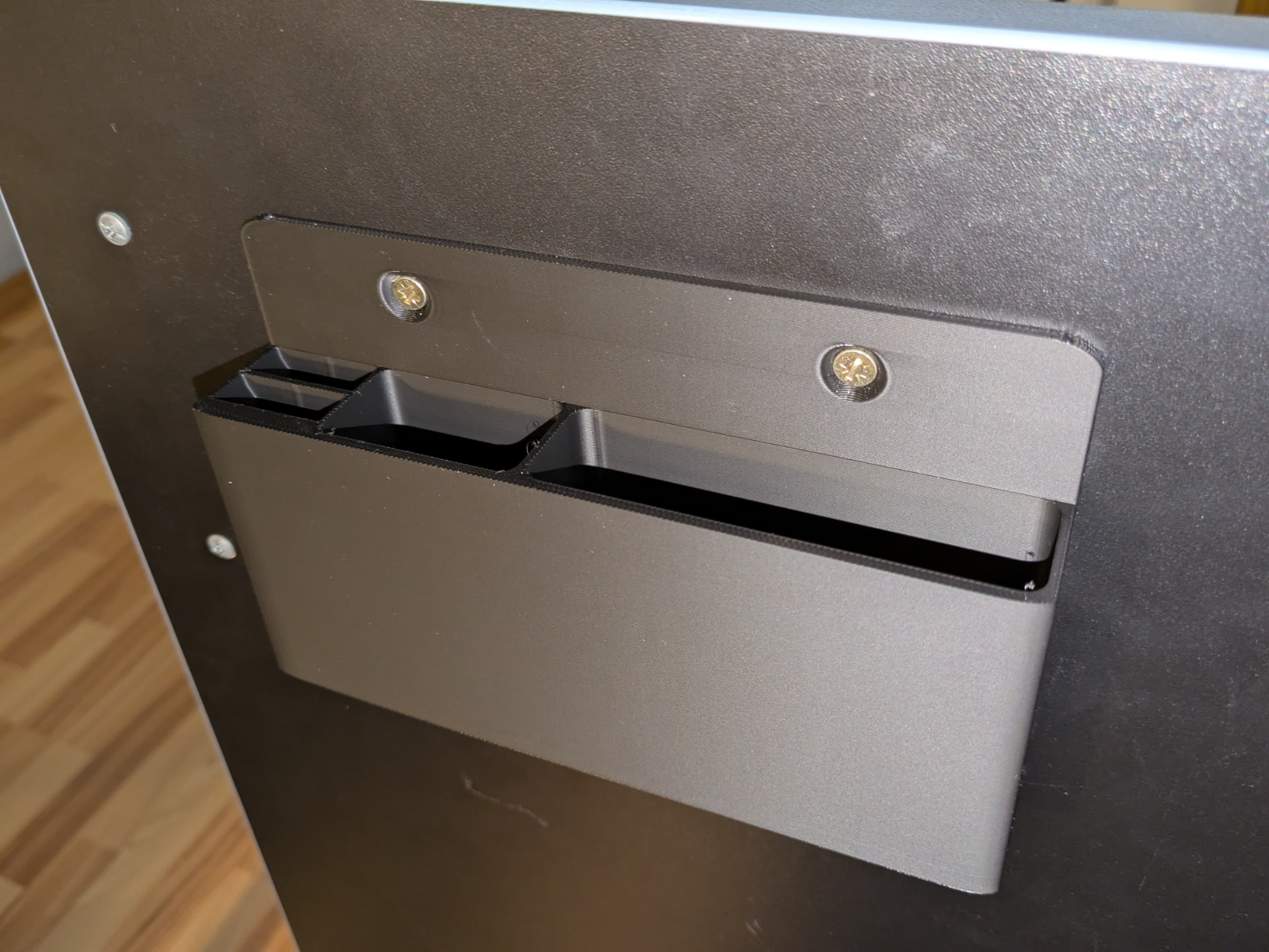 Wall mounted holder for wallet, glasses and rings