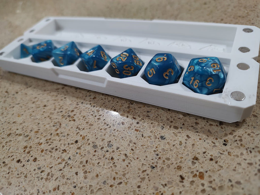 Cool D&D Dice-Set Container (Beginner Friendly)