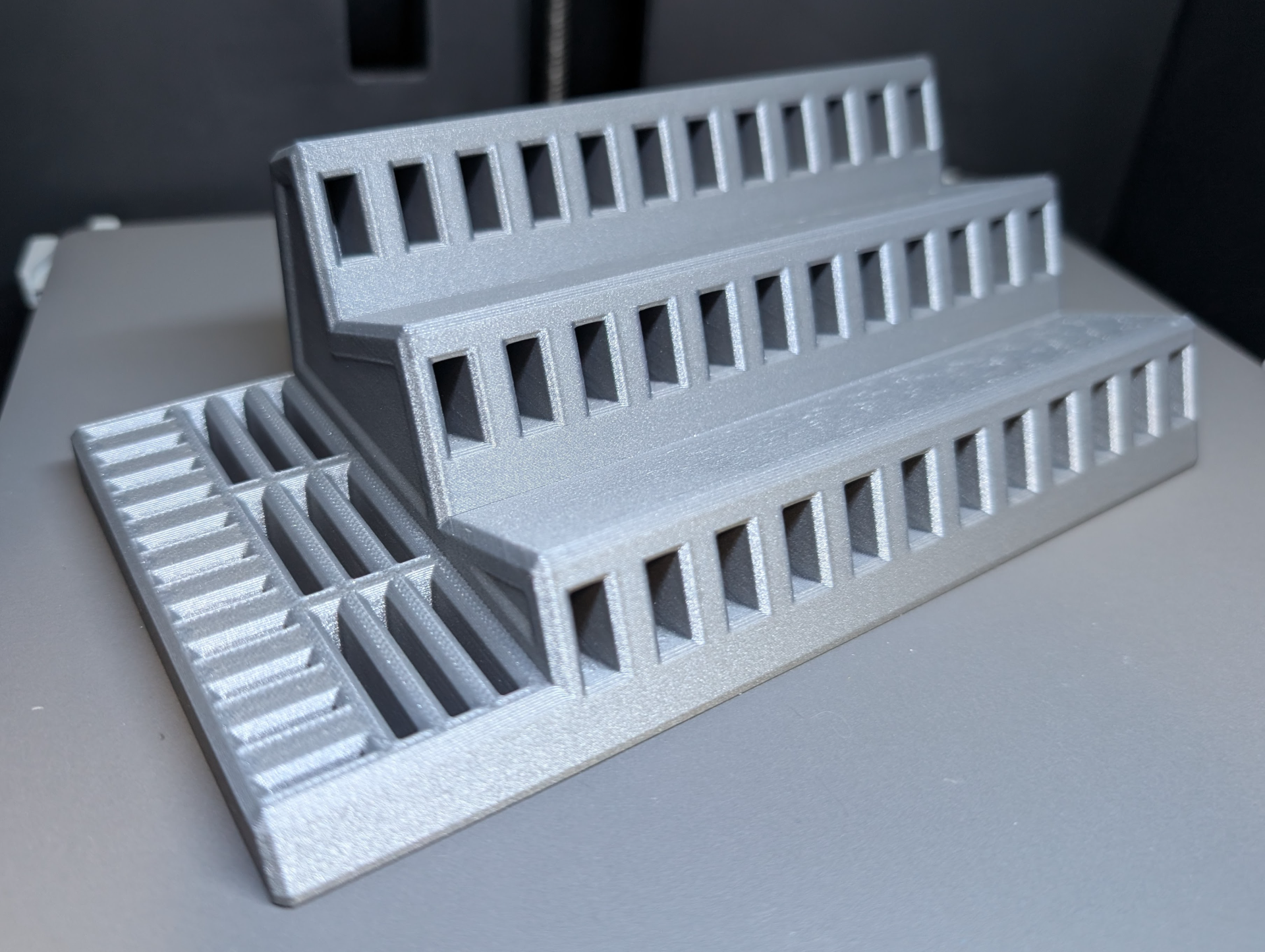 Desktop USB / SD Card / Micro SD Card Organizer