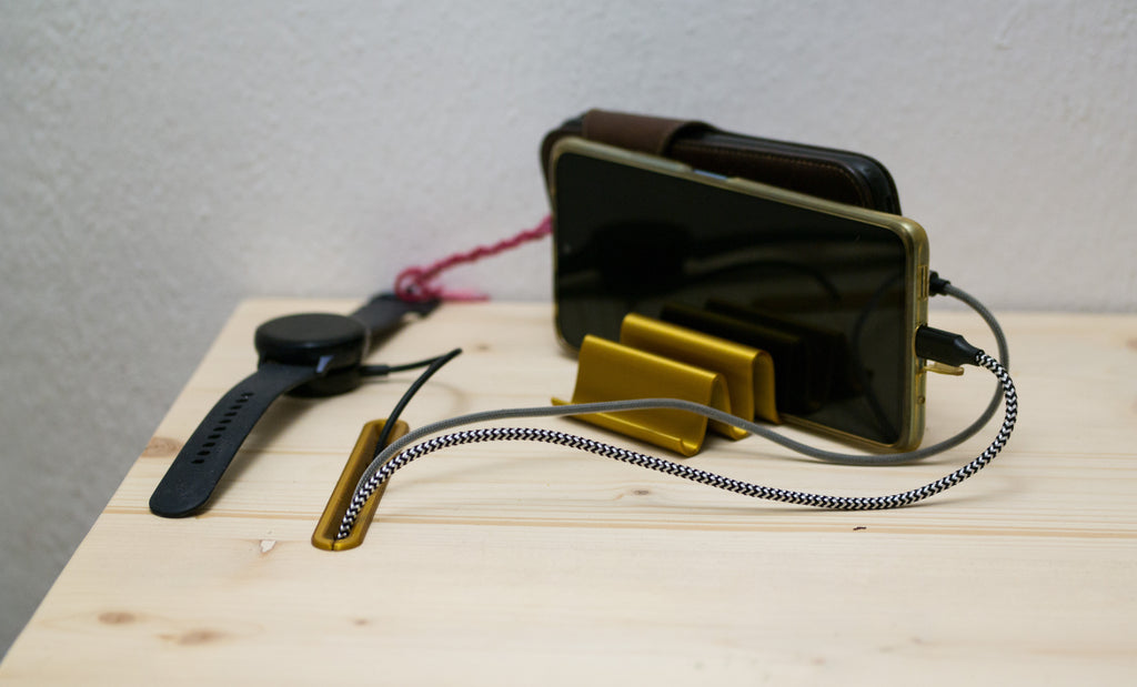 (usb) Cable passthrough