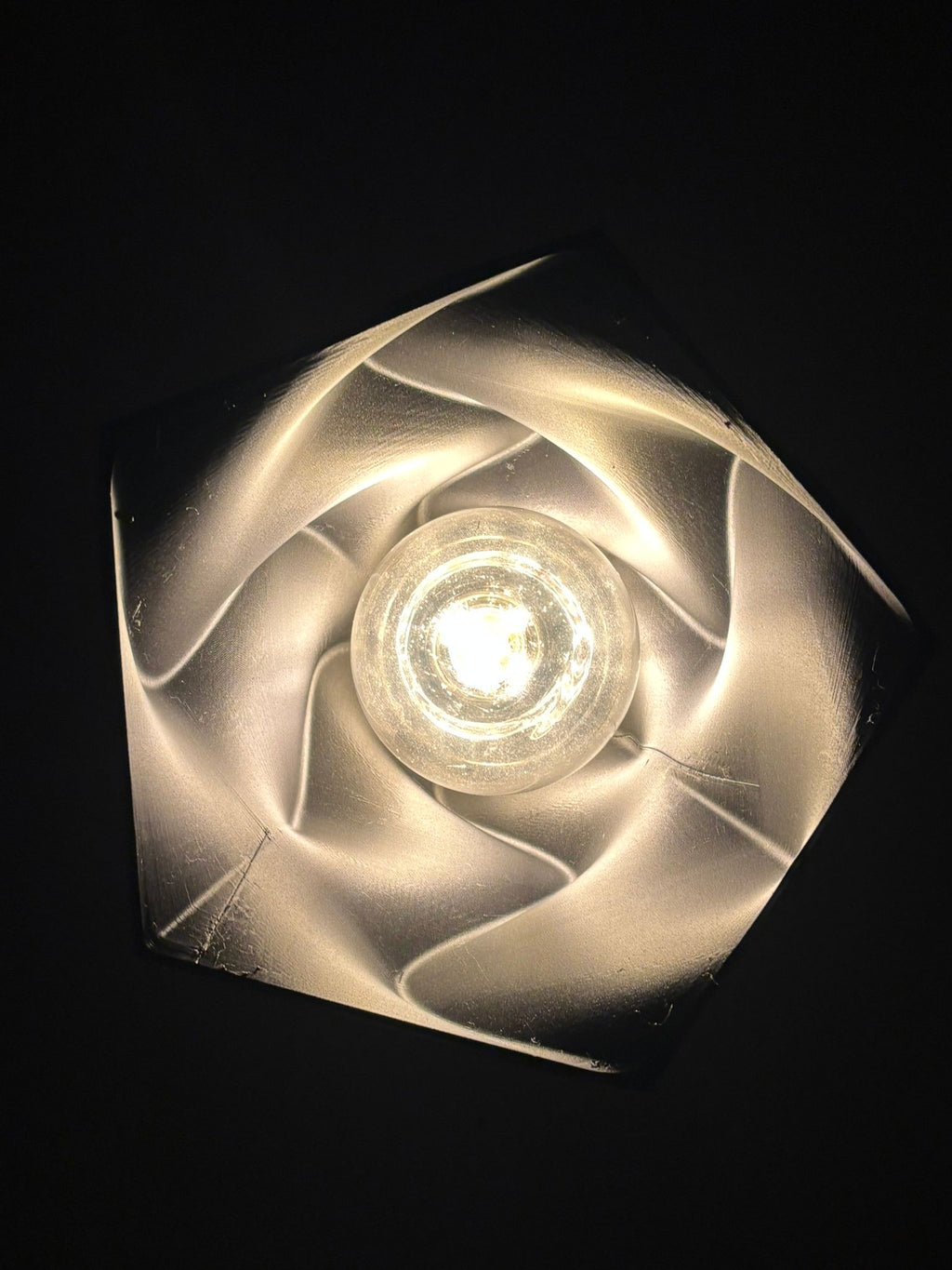 Twirl Lamp