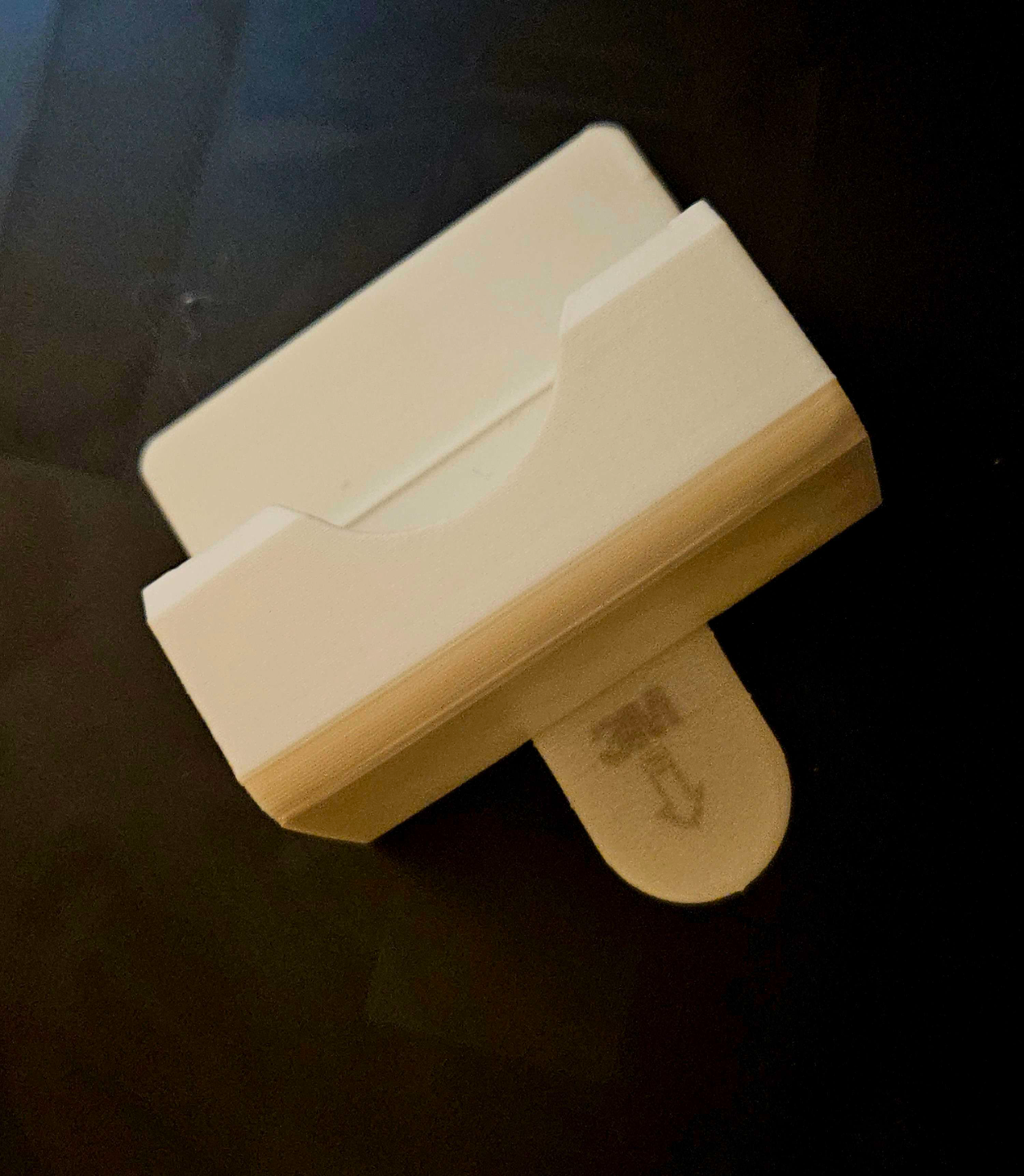 Command Strip Tiny Hooks and Plastic Razer Holder