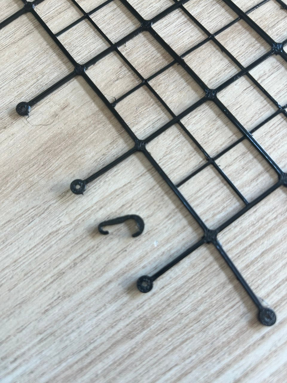 FlexiNet – Elastic Cargo Net for 1/10 RC Cars