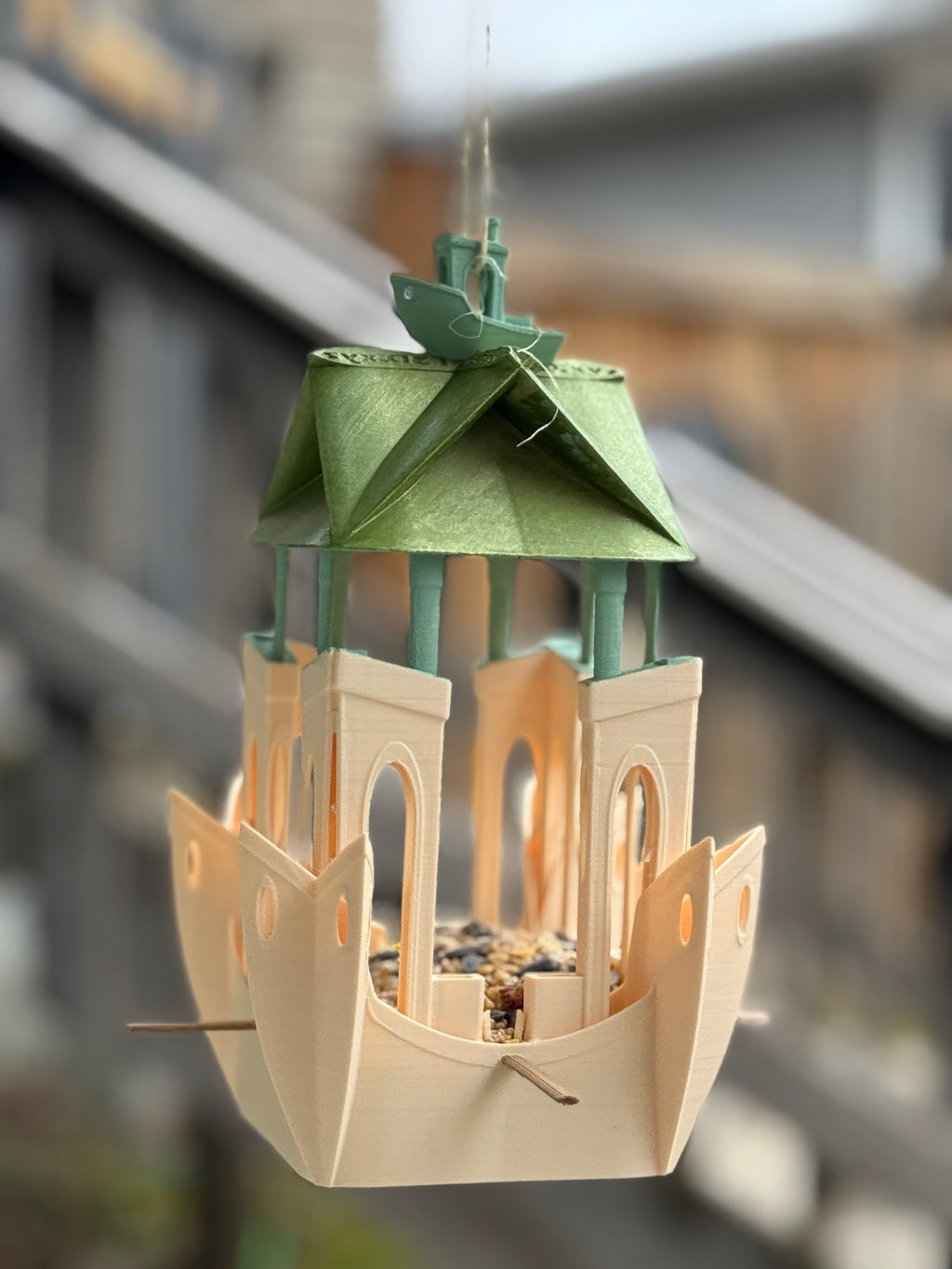 Bird Feeder Benchy v1