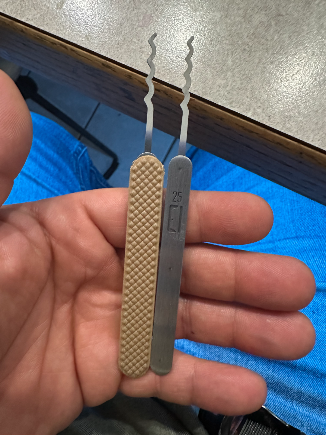 lock pick handle