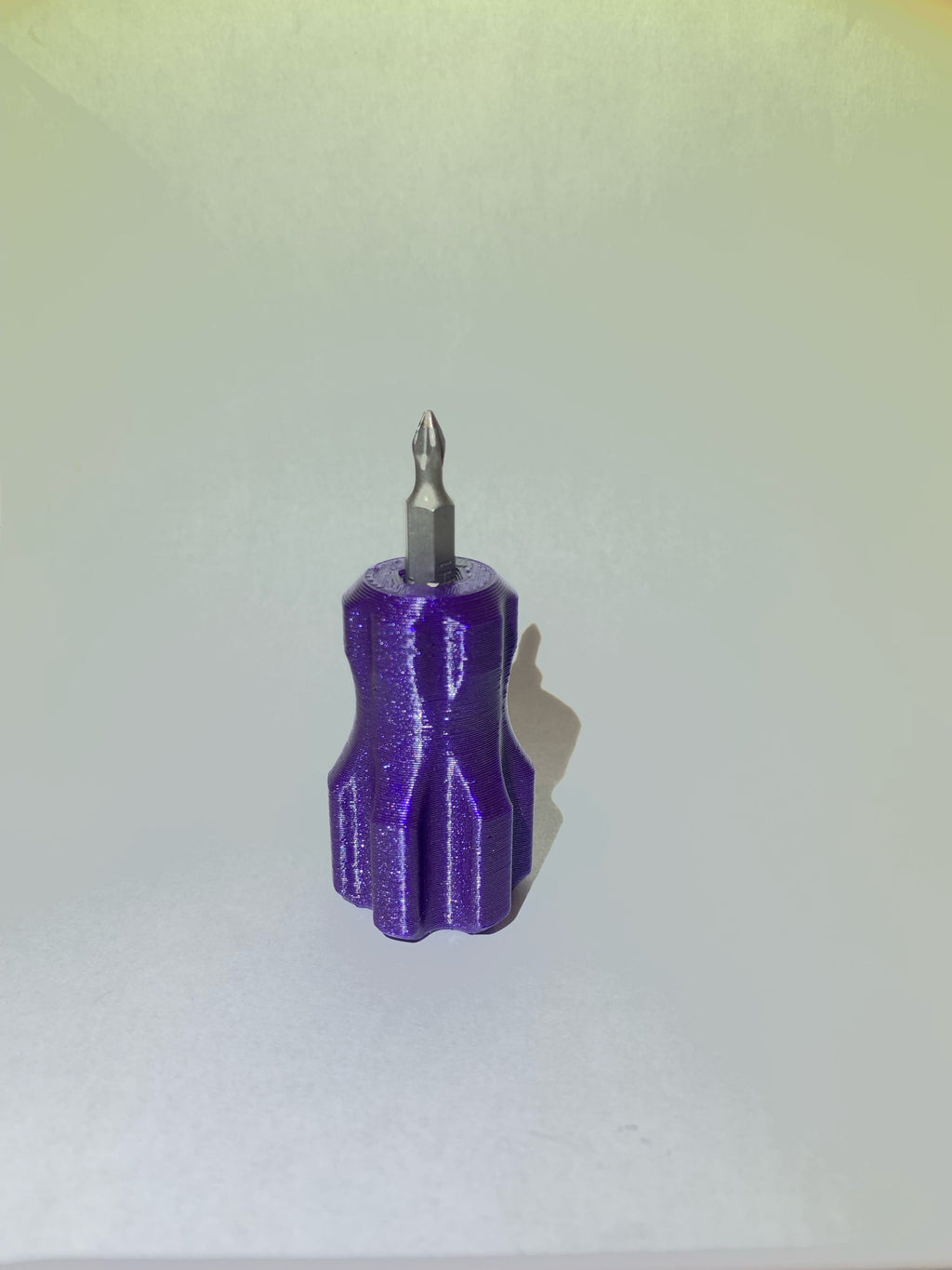 BIT HOLDER WITH GRIP