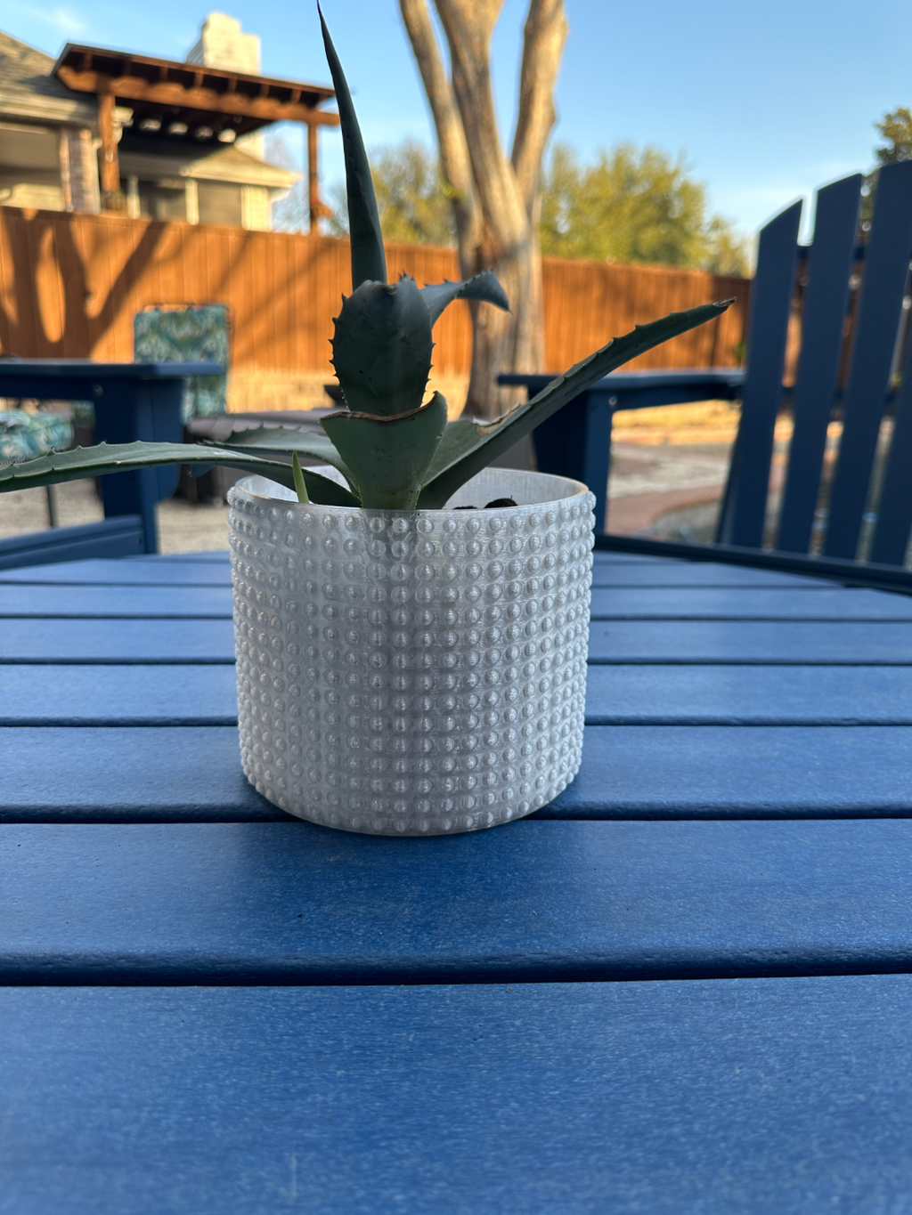 Bumpy planter v5