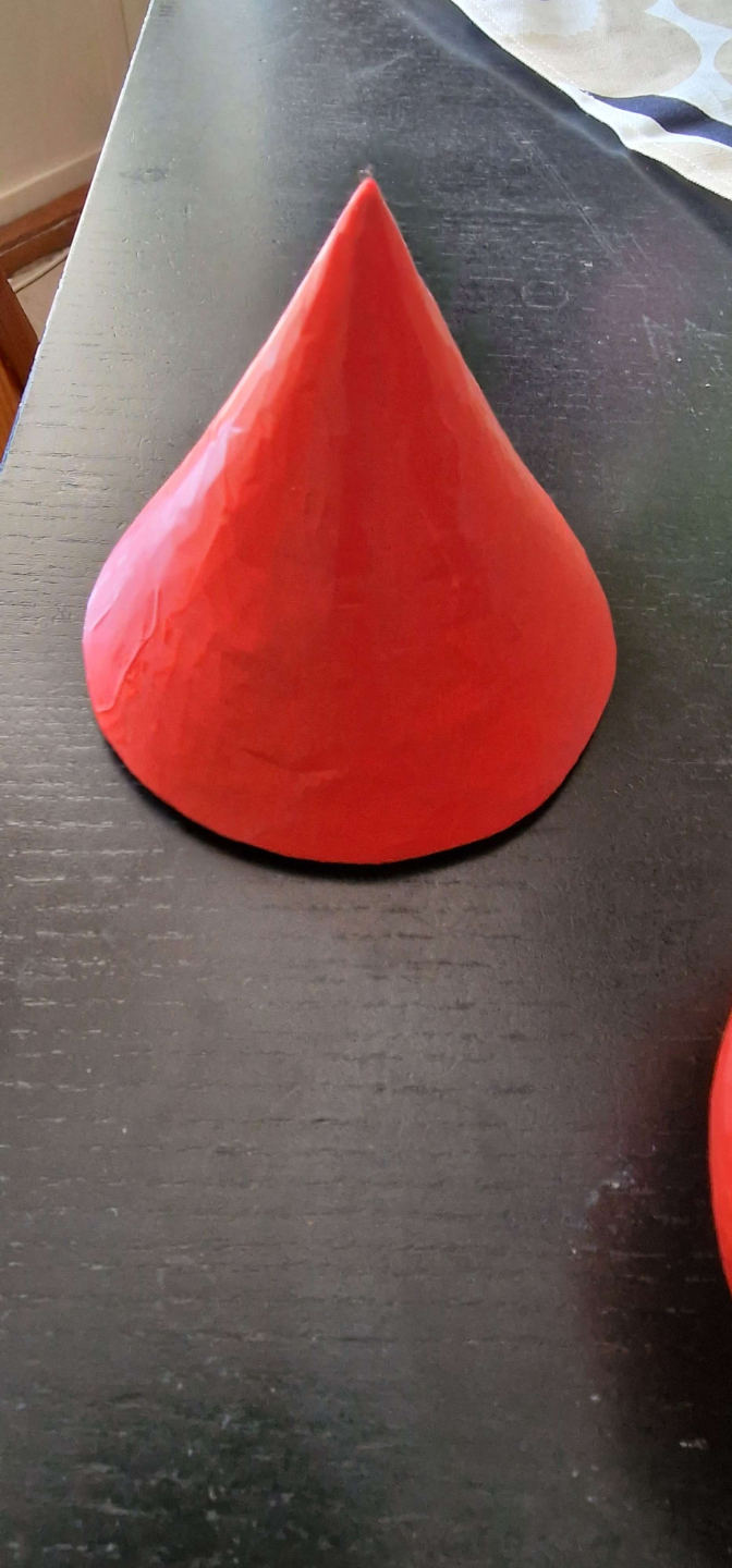 Blood drop bowl with lid