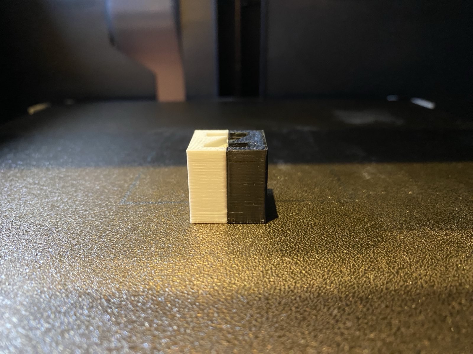 H2D and H2C XYZ Test Cube