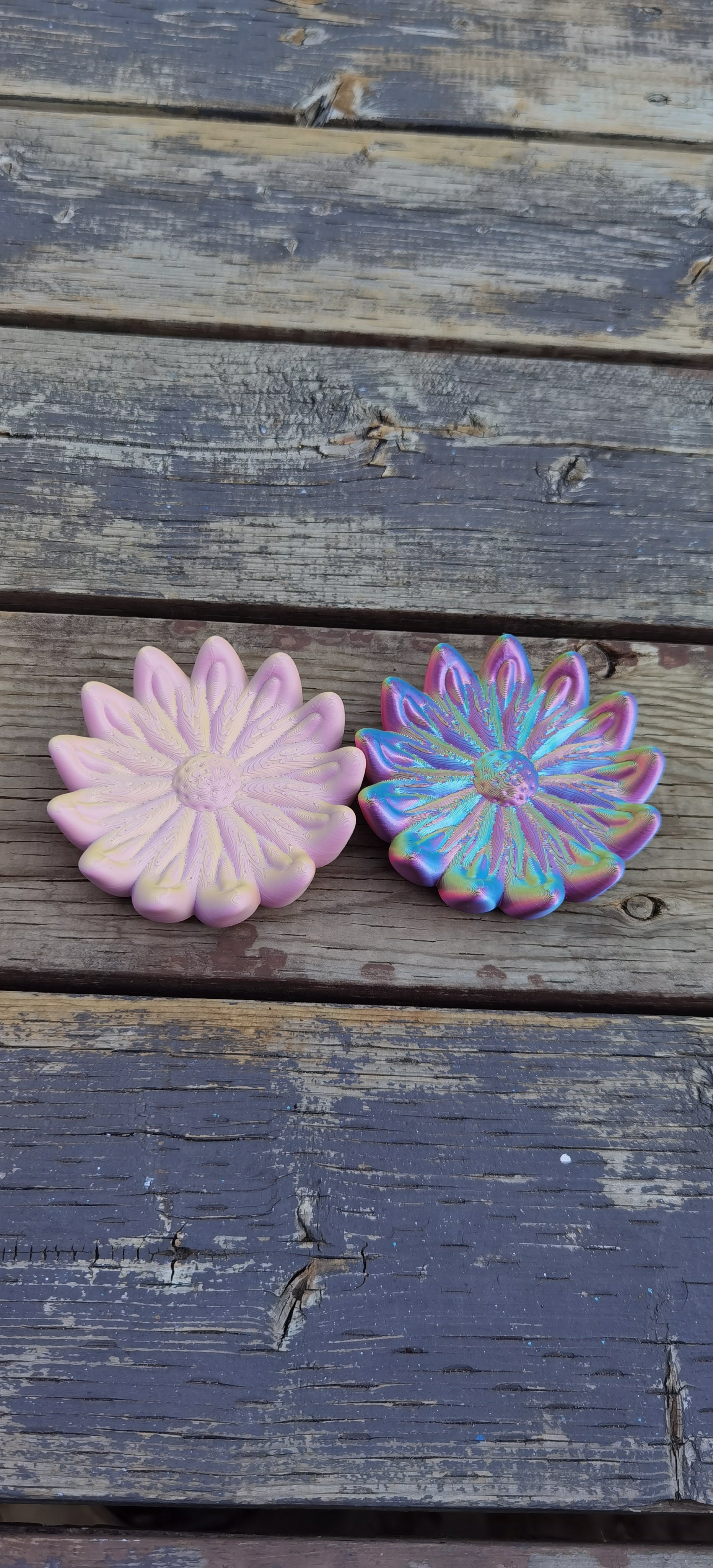 Stackable Flower Dish