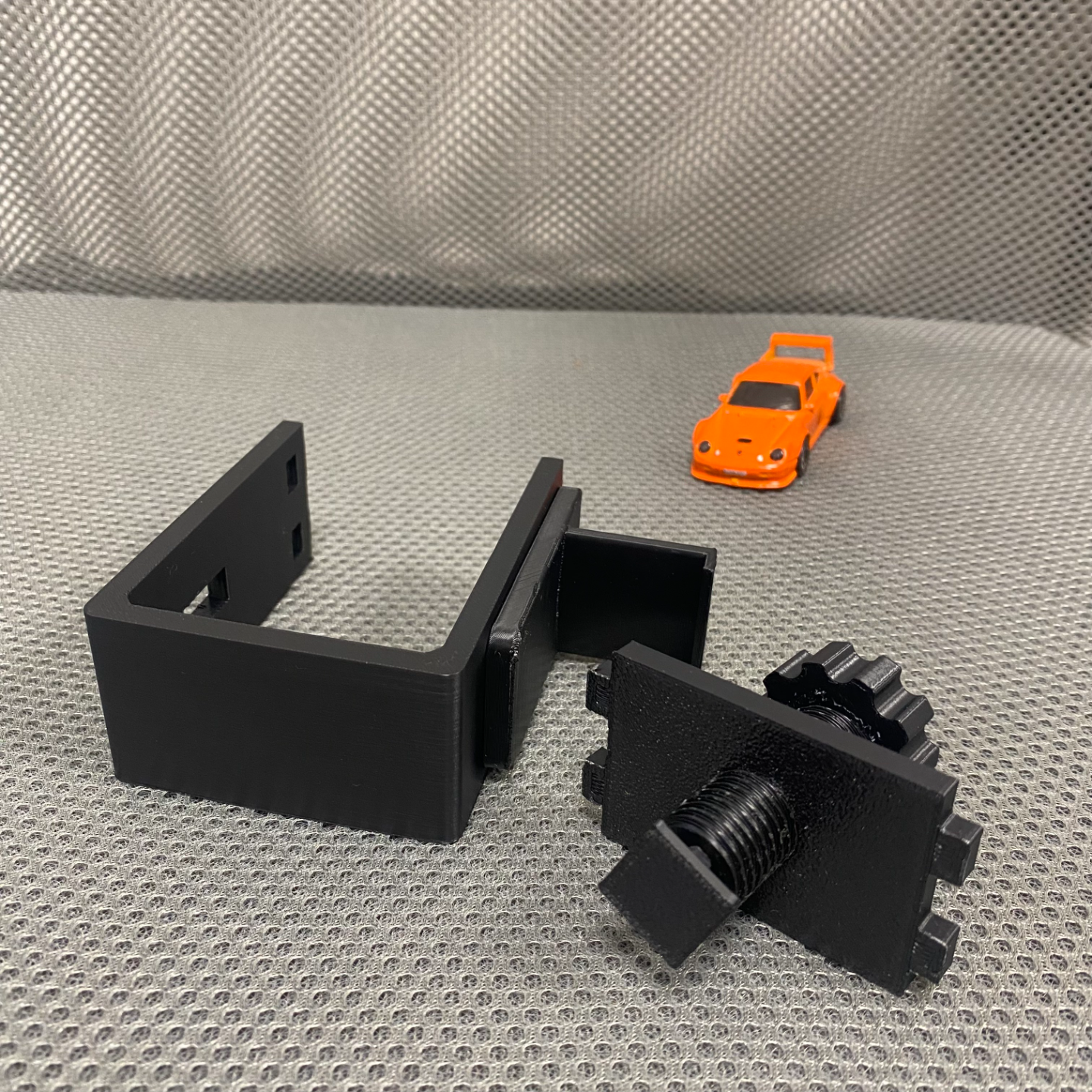 Headphone holder desk leg mount