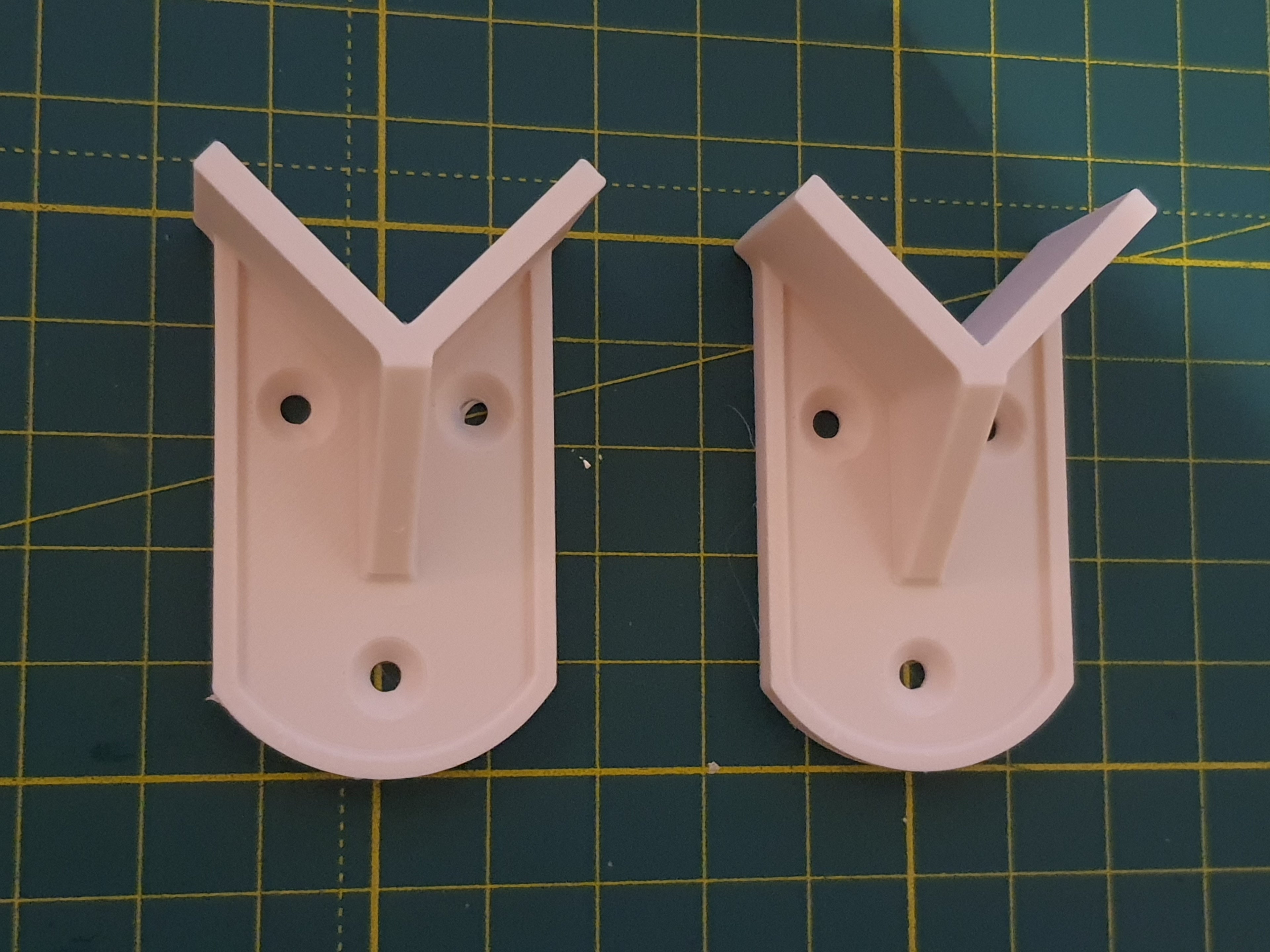 Corner support element