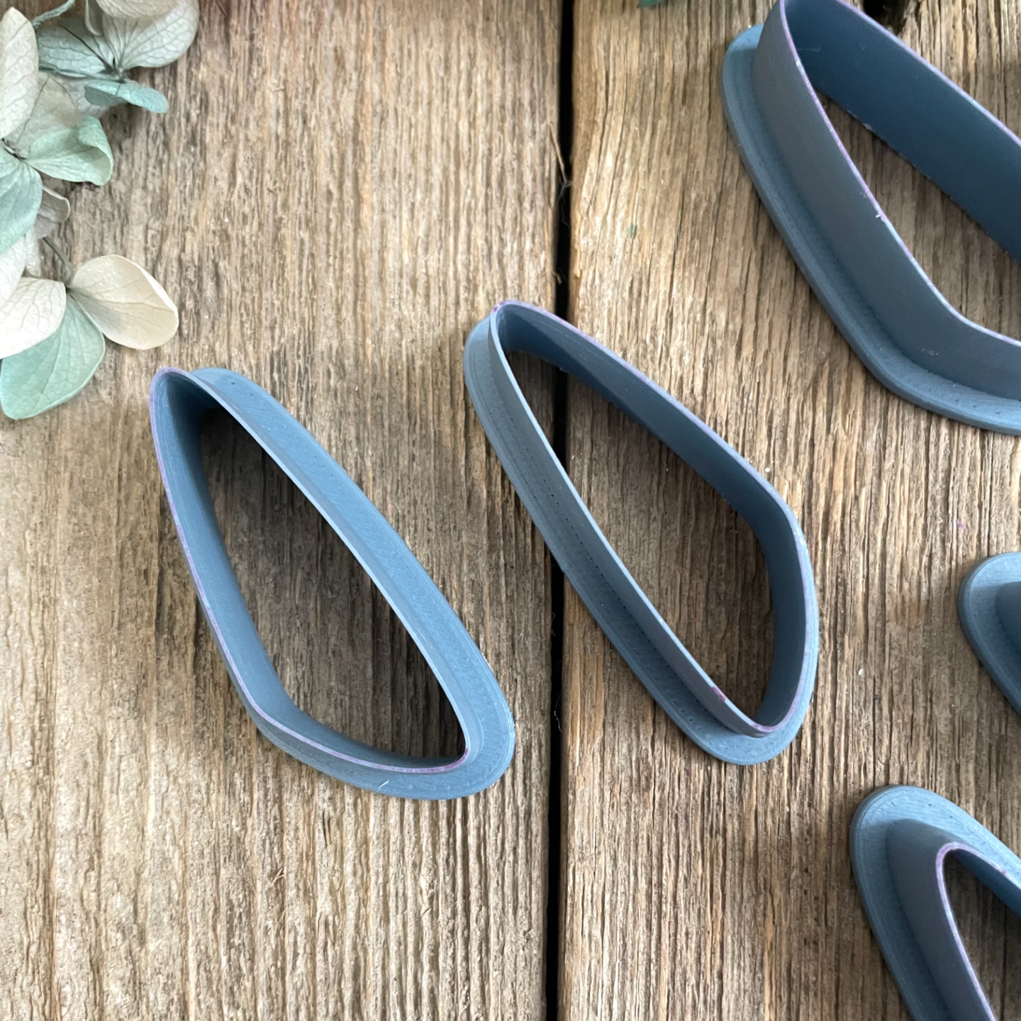 Thin Angled Drop Earring Cutters