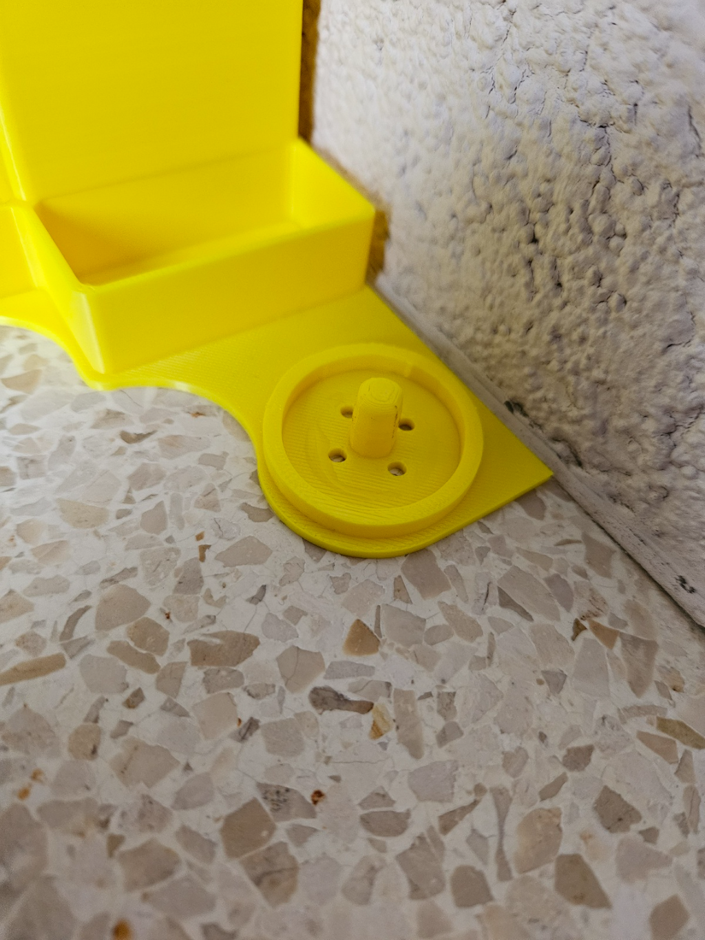 Compact Corner Toothbrush & Accessory Holder