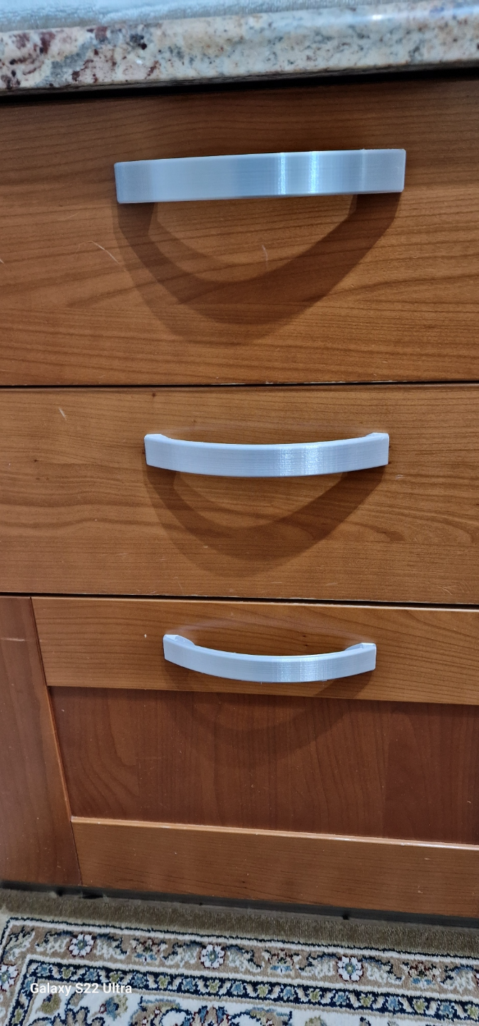 Handles for drawers and kitchen doors