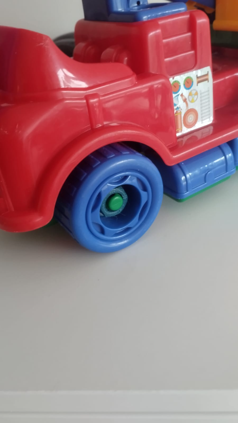 Screw for toys cars