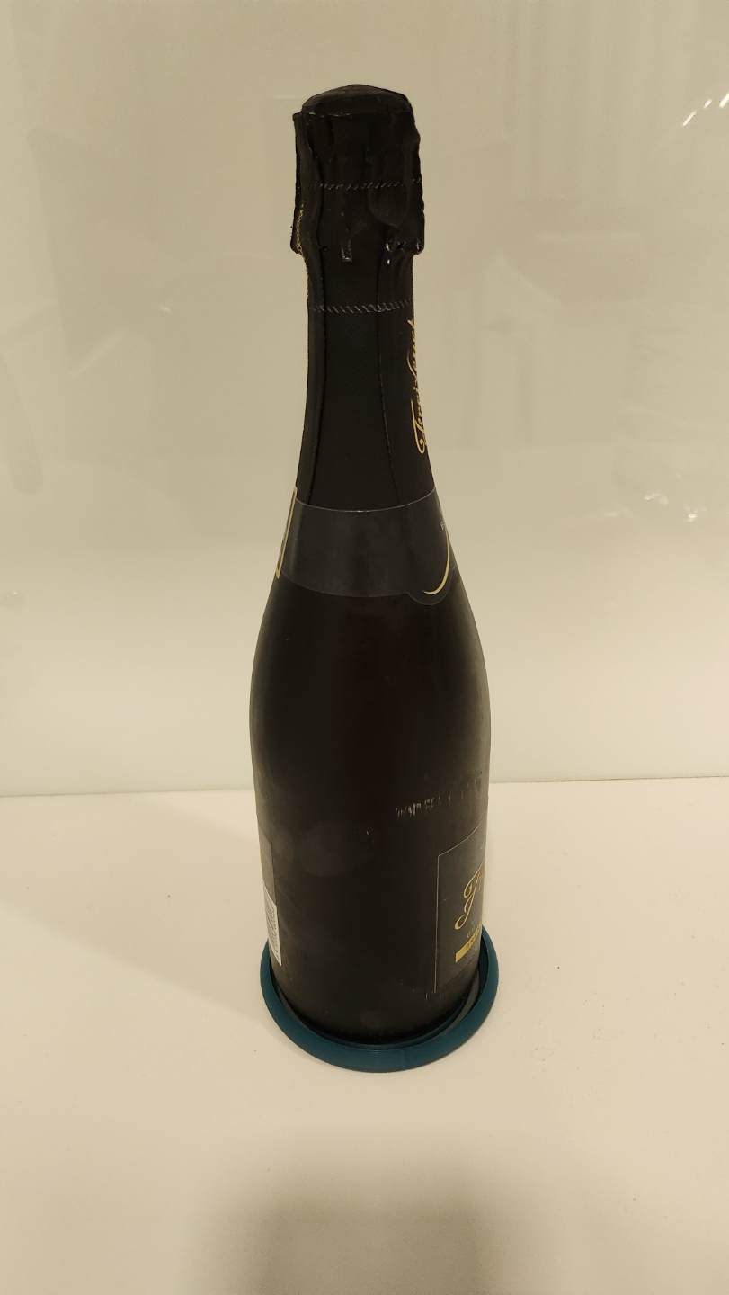 Stackable spiral coaster for large bottles