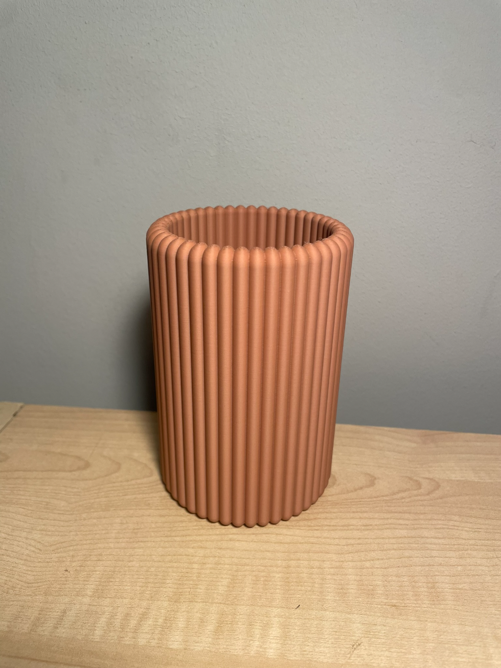 Ribbed Toothbrush And Toothpaste Holder