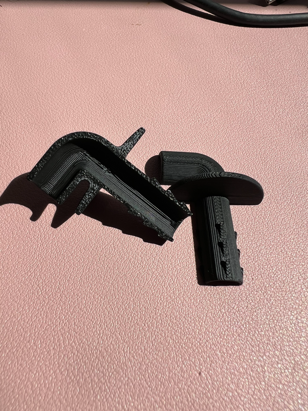 Cable grommet with pipe attachment