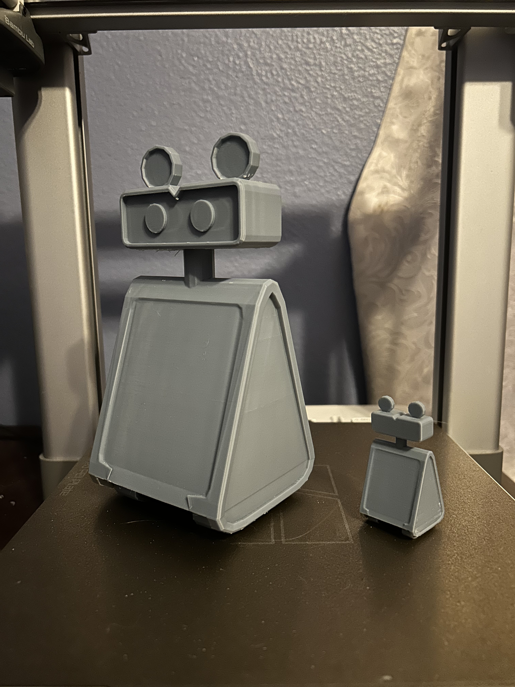 Wet Floor Bot Figurine - FNAF