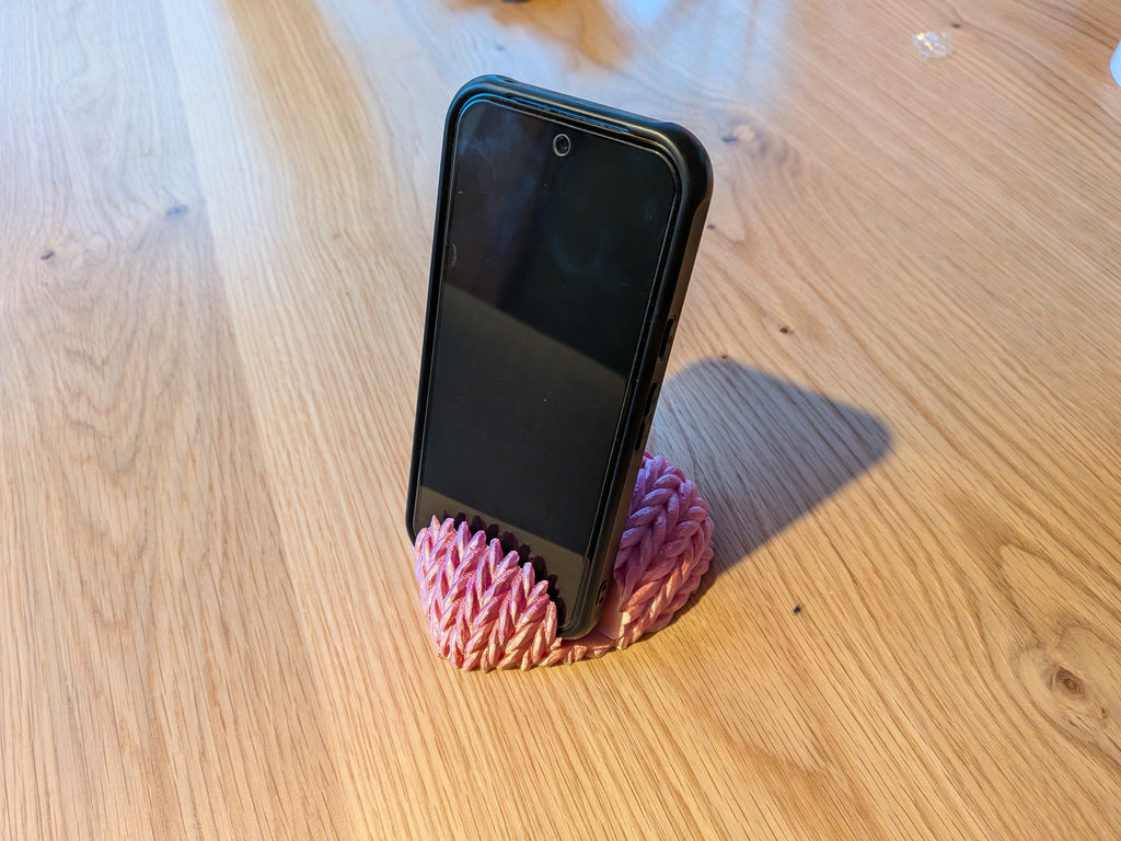 Handy Halter Strickherz Phone stand knitted heart