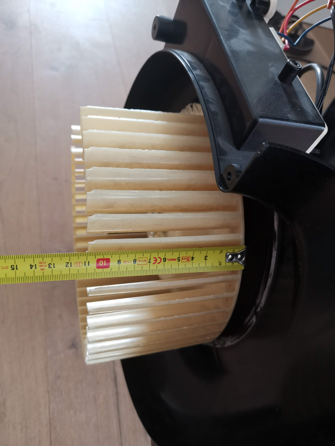 Squirrel cage centrifugal fan
