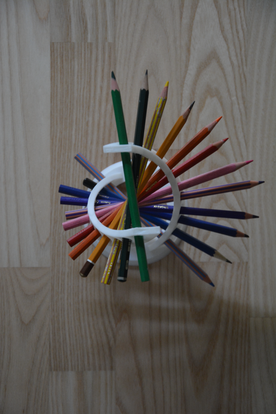 DNA Pen Holder