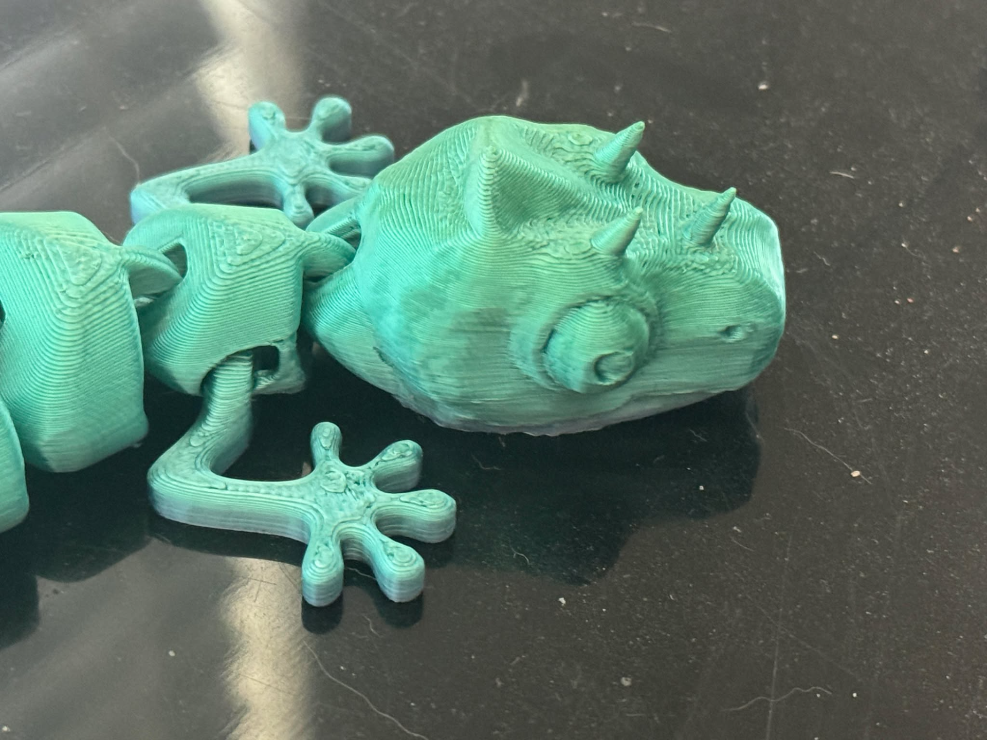 Articulated Lizard with added head-to-torso link