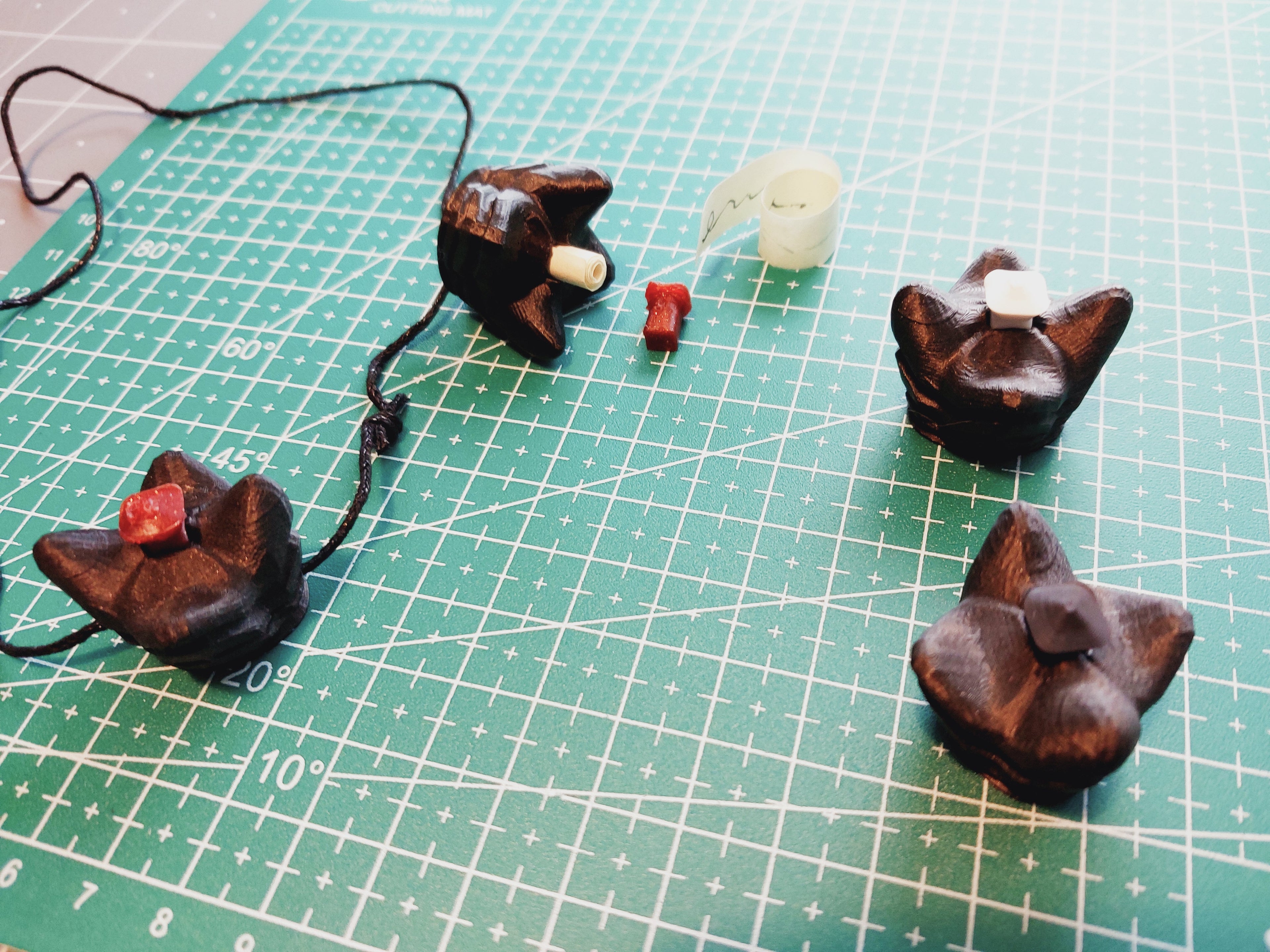 Mysterious Mini Crown
