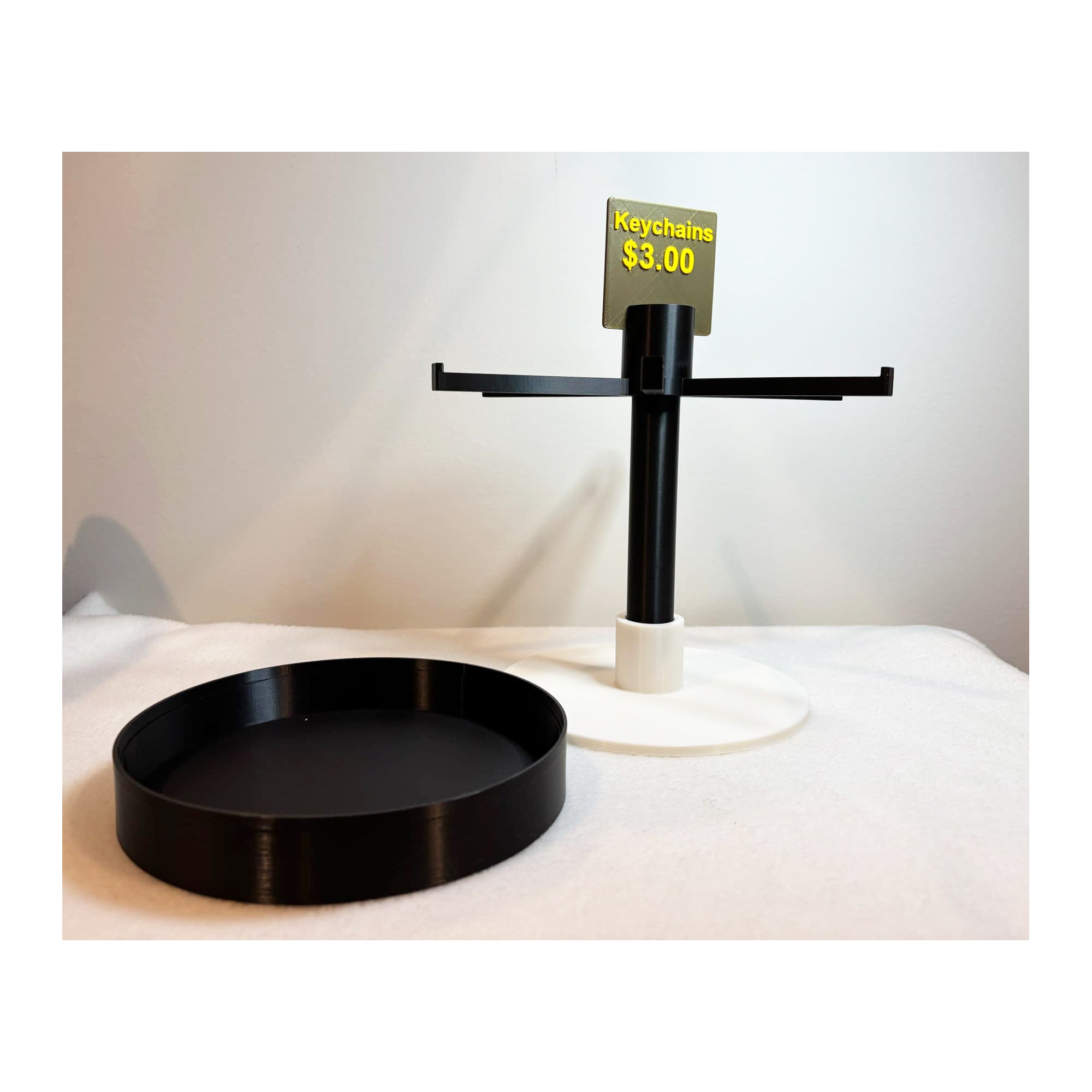 Spinning keychain display stand customizable V2!