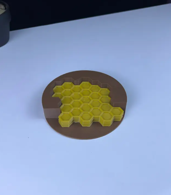 Honeycomb coaster