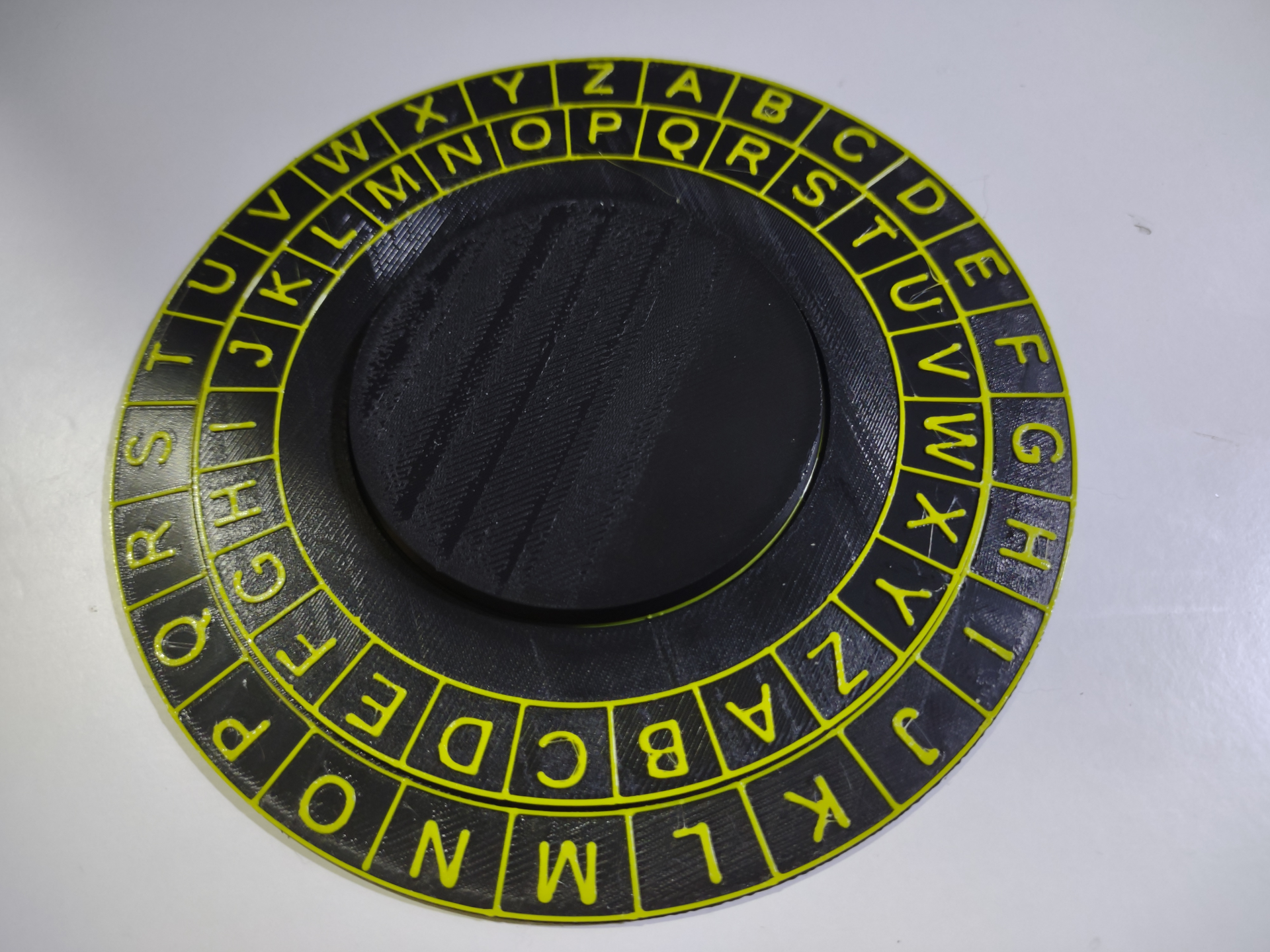 Caesar Cipher / Alberti Decoder Ring