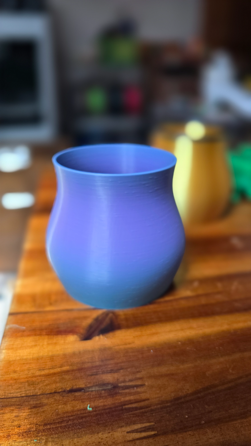 Plant Pot (ForgeCore String of Pearls Compatible)