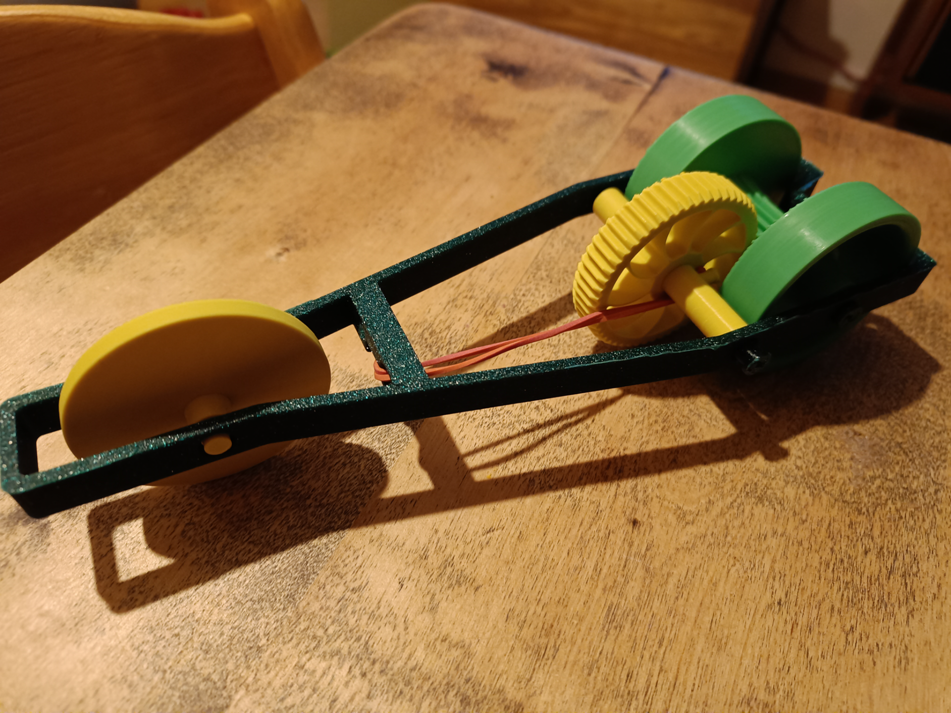 Rubberband speedster car