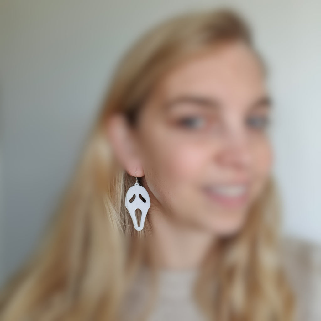Scream earrings halloween